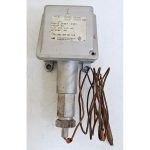 United-Electric-E100-2BCB-Temperature-Pressure-Switch-30-250F-15A-480V-4