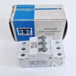 Cutler-Hammer_C25__SPCL3C25__Thermo_King_504-495_Circuit_Breaker1