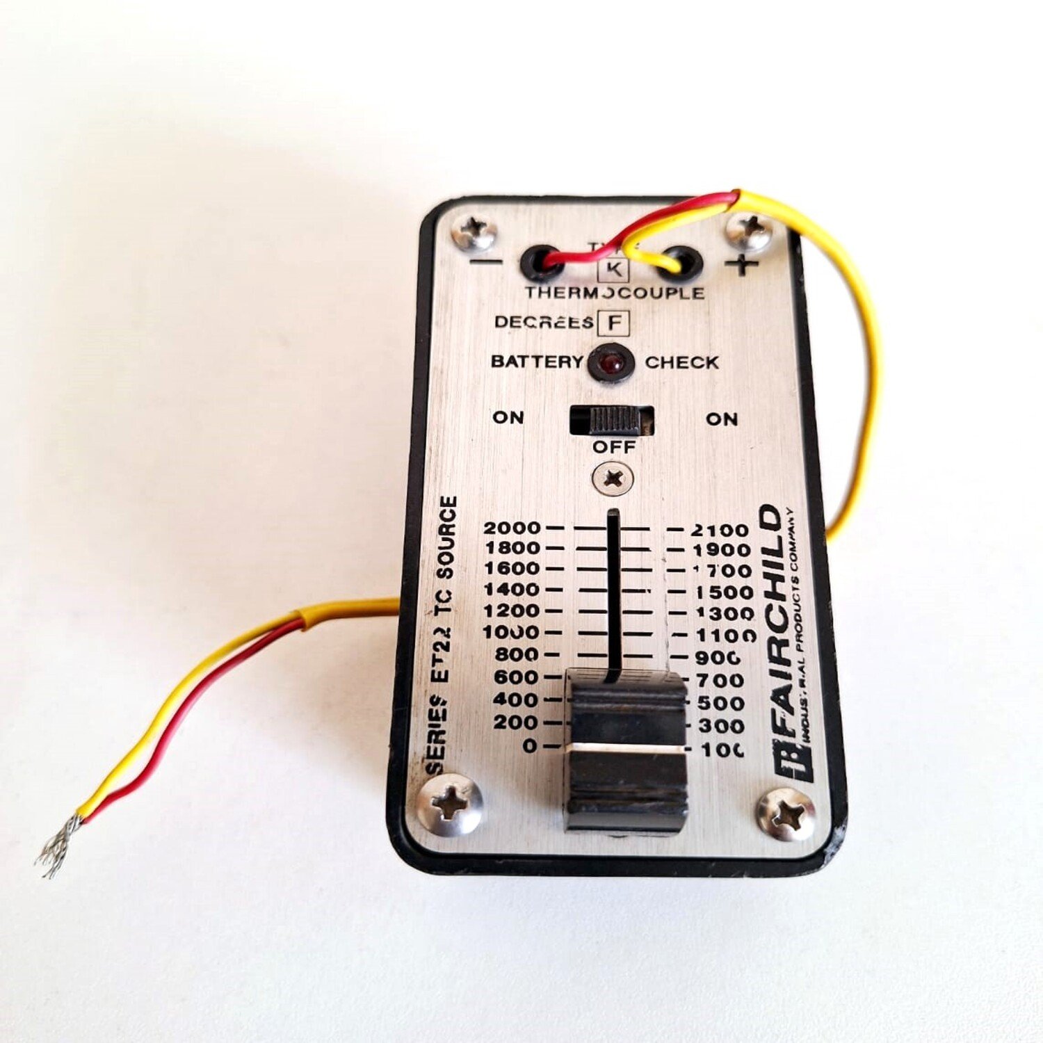 Fairchild_Series_ET22_TC_Source_Type_K_Thermocouple_Degrees_F_4