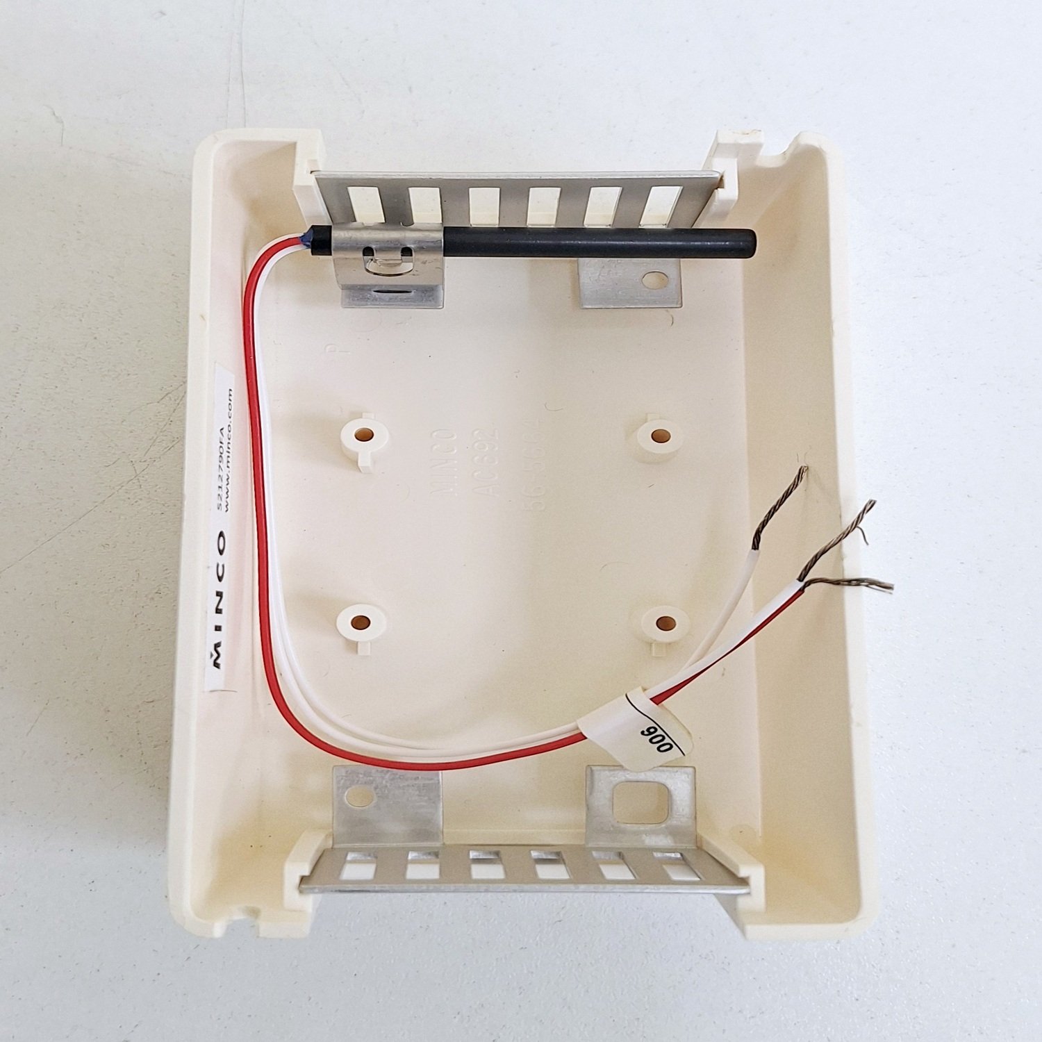 Minco_S212790FA_Resistance_Temperature_Detector3