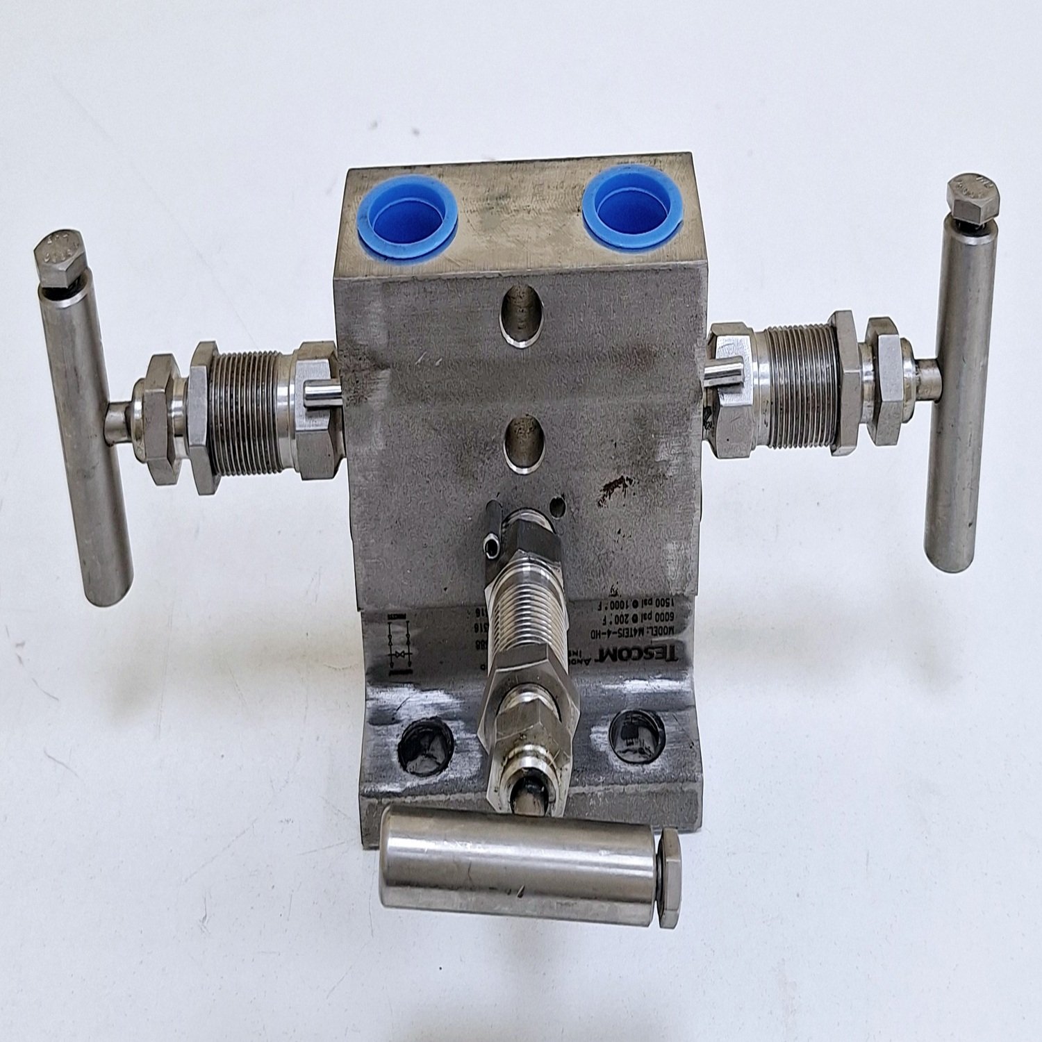 Tescom M4TEIS-4-HD Instrument Valve Manifold(1)