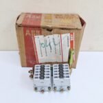 ABB_UXAB309223002_N.10_Auxiliary_Contacts_VRB1