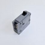 Cutler-Hammer_BRH120__HC120_1_Pole_20A_Circuit_Breaker1