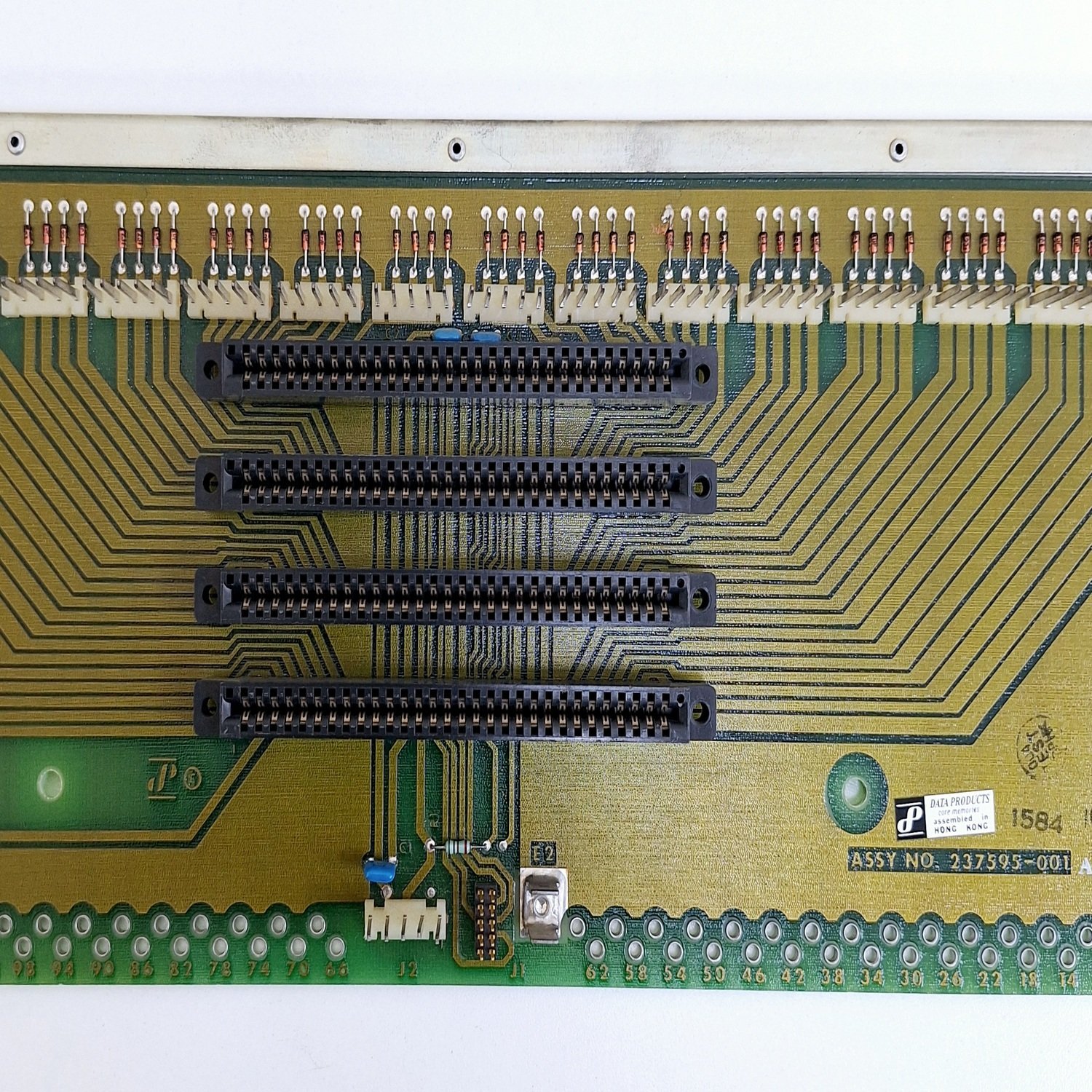 DATA_Products_237595-001__REV_B__CD101-V0_PCB_Assembly2