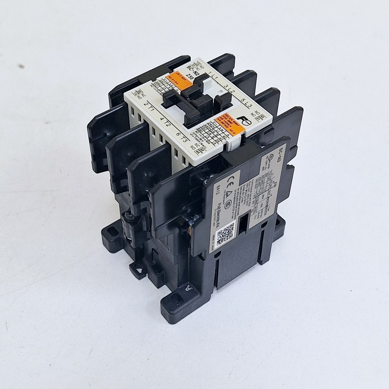 Fuji_Electric_SC-N2_Magnetic_Contactor3
