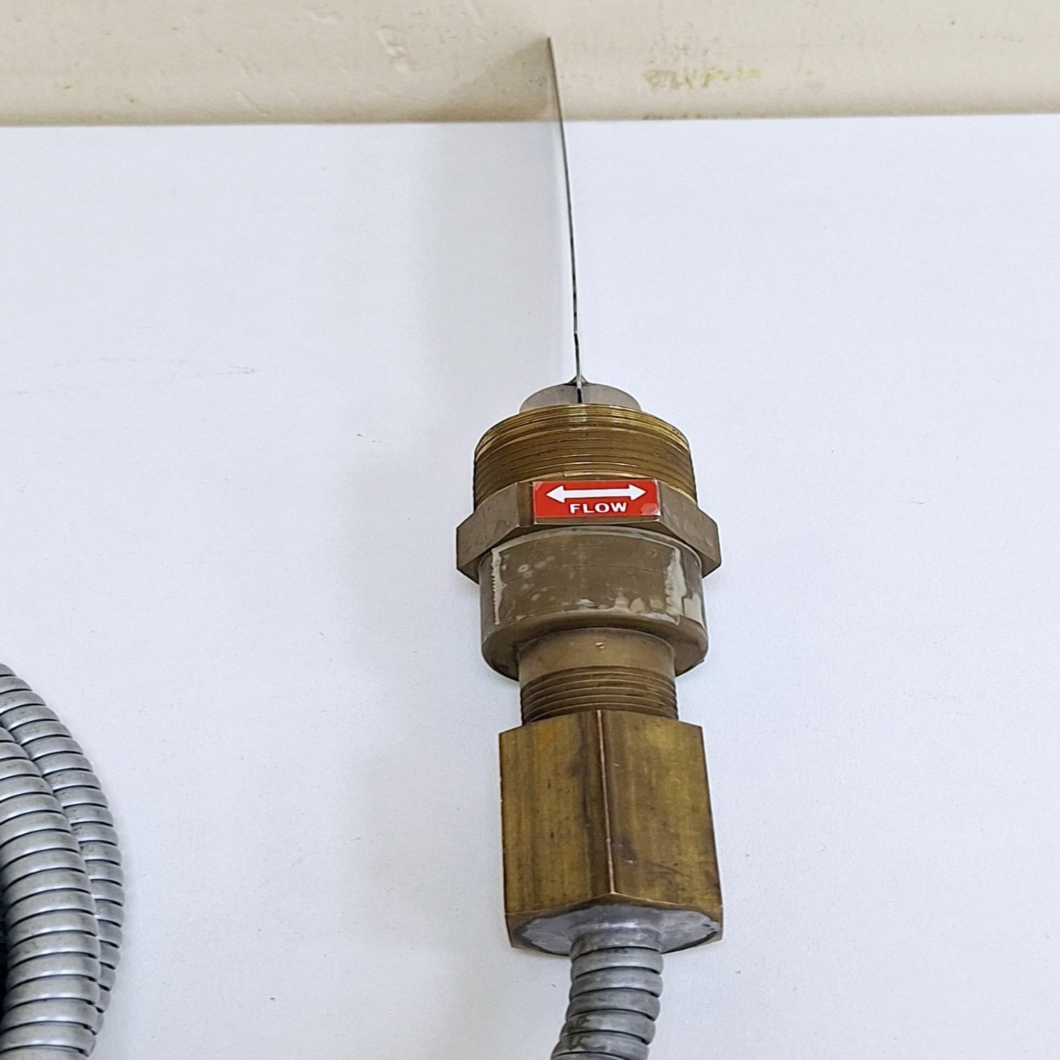 GEMS_FS-550__020-3370-BSP_Flow_Switch3