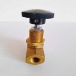 Ham-let_Brass_Valve_H310UBNR3-8RS_3000PSIG@70F_207BAR@21C_R-PTFE1