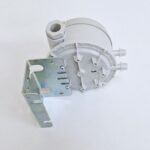 Landis__Staefa_QBM81-3_Differential_Pressure_Switch_with_Connectors1