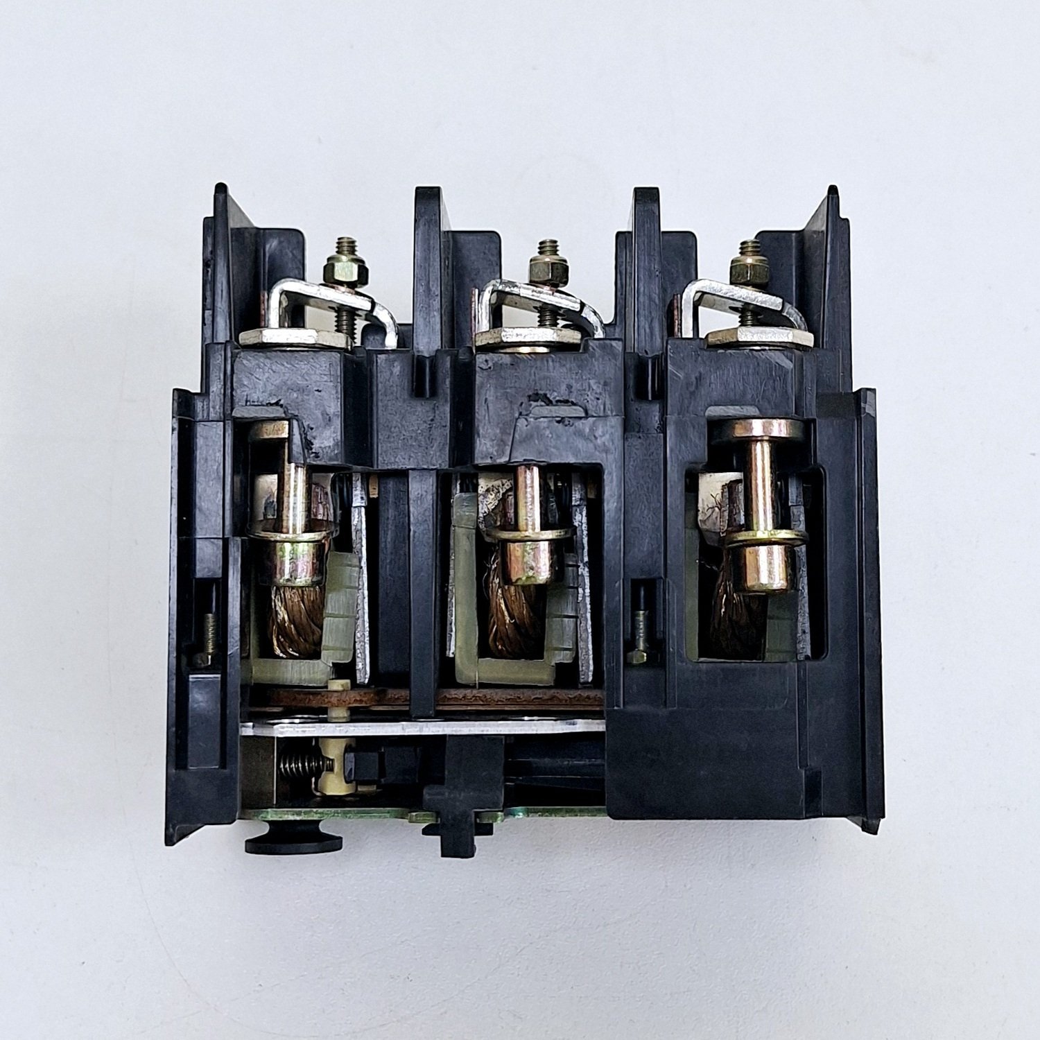 Merlin_Gerin_compact_D160__C160_TC160__3P3D_Contactor11