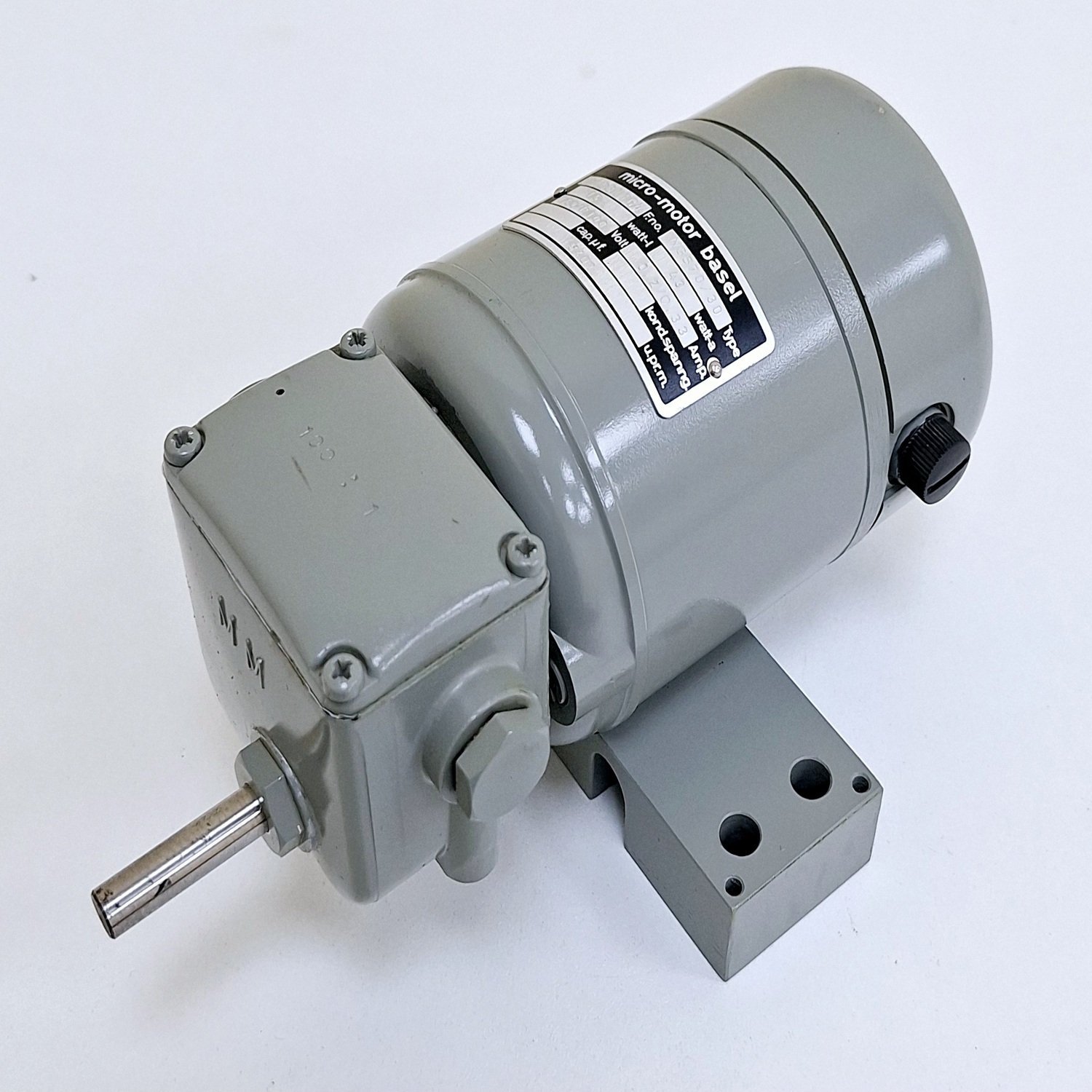 Micro-Motor_Basel_NGS7030_Gear_Motor_F50R100_Volt__0.2.0.33_Amp__5400_u.pr.m3