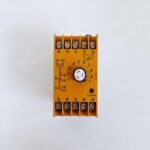 Schleicher_SSY_42-S__9648915_Time_Relay_0_15-3s_500W_250V_6A1