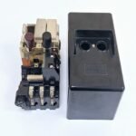 Siemens_3VA3_420-8BA0_Voltage_Transformer_Circuit_Breaker_with_Auxiliary_Switch1