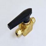 Swagelok_B-45S8-SC11_Ball_Valve1