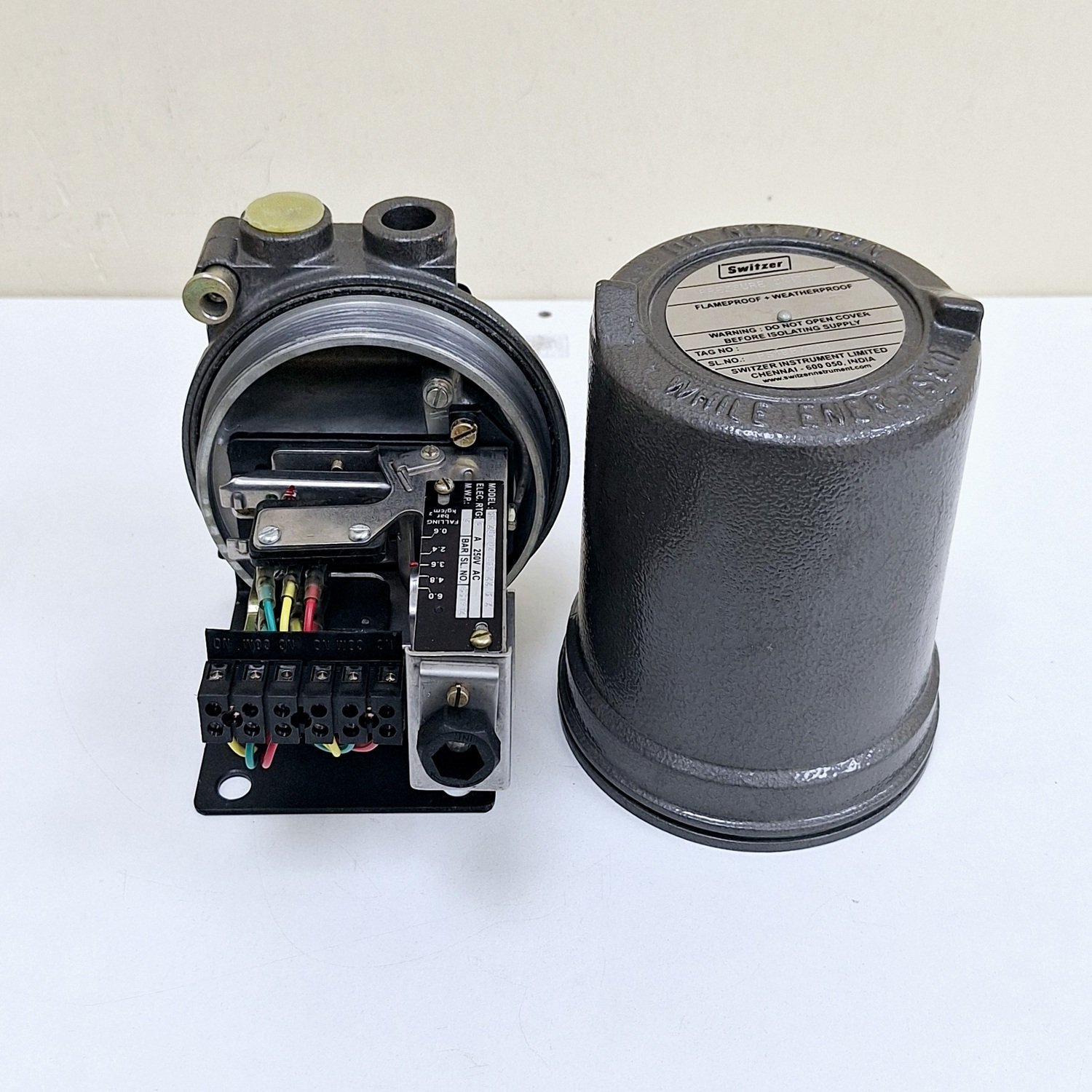 Switzer_GK_201_02_C3K_22_B_Z_Pressure_Switch_0.6_to_6_Kgcm211