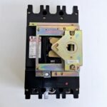 Terasaki_TLJ-250__100-125A_Circuit_Breaker_3_Poles_AC660V_DC250V_1