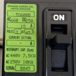 Terasaki_TO-60BB__15A_Circuit_Breaker_3_Poles_660V_AC_250V_DC1