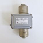 United_Electric_J21K-140_Differential_Pressure_Switch_1