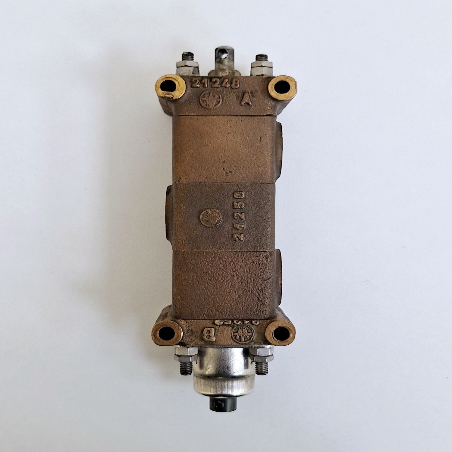 WABCO_Westinghouse_PD6A_32_000_619__1796440108__343285_PilotAir_Pneumatic_Cylinder2