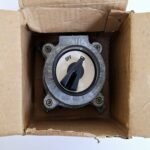 Walsall_Conduits_EII000I__20mm_ExPA_Galvanised_FLPWP_Changeover_ONOFF_Switch_16A_440V__1