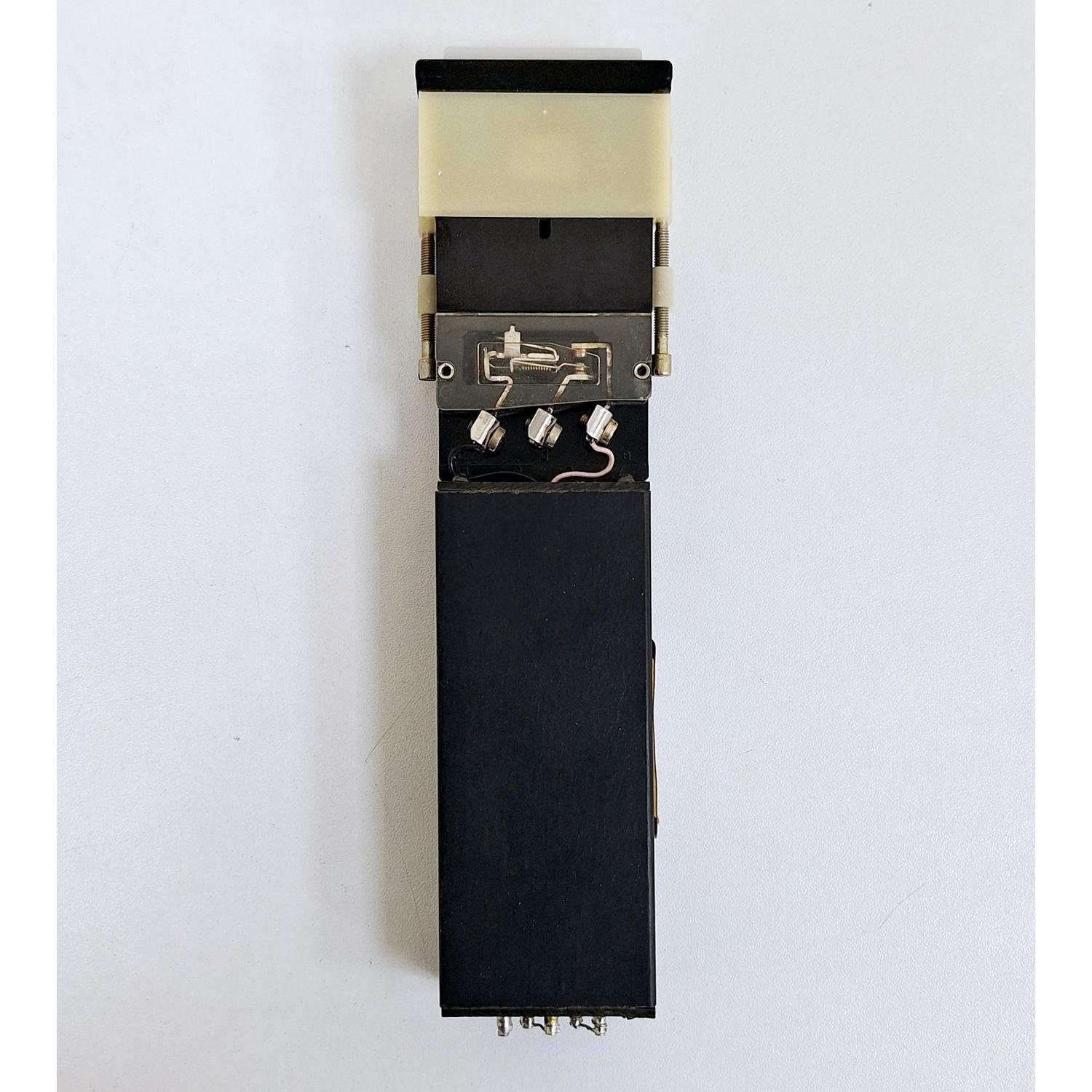 165_Highland_Electronics_AR_4_Alarm_Annunciator_Series_2135_A13