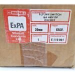 2112_Walsall_Conduits_EII000I__20mm_ExPA_Galvanised_FLPWP_Changeover_ONOFF_Switch_16A_440V__8