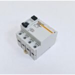 1007_Merlin_Gerin_multi9_16254_RCCB_Circuit_Breaker_4P_40A_30mA_4