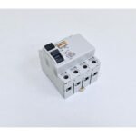 1011_Merlin_Gerin_multi9_23056_ID_Circuit_Breaker_4P_100A_300mA_1