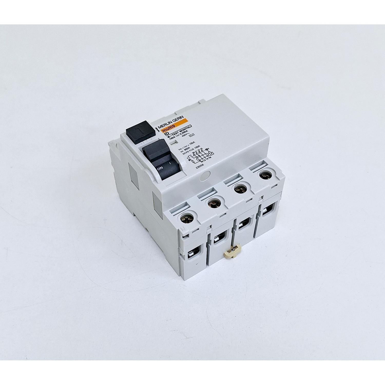 1019_Merlin_Gerin_multi9_23056_ID_Circuit_Breaker_4P_100A_300mA_6