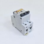 1024_Merlin_Gerin_multi9_C32N__19921_Circuit_Breaker_No_02-U2A2