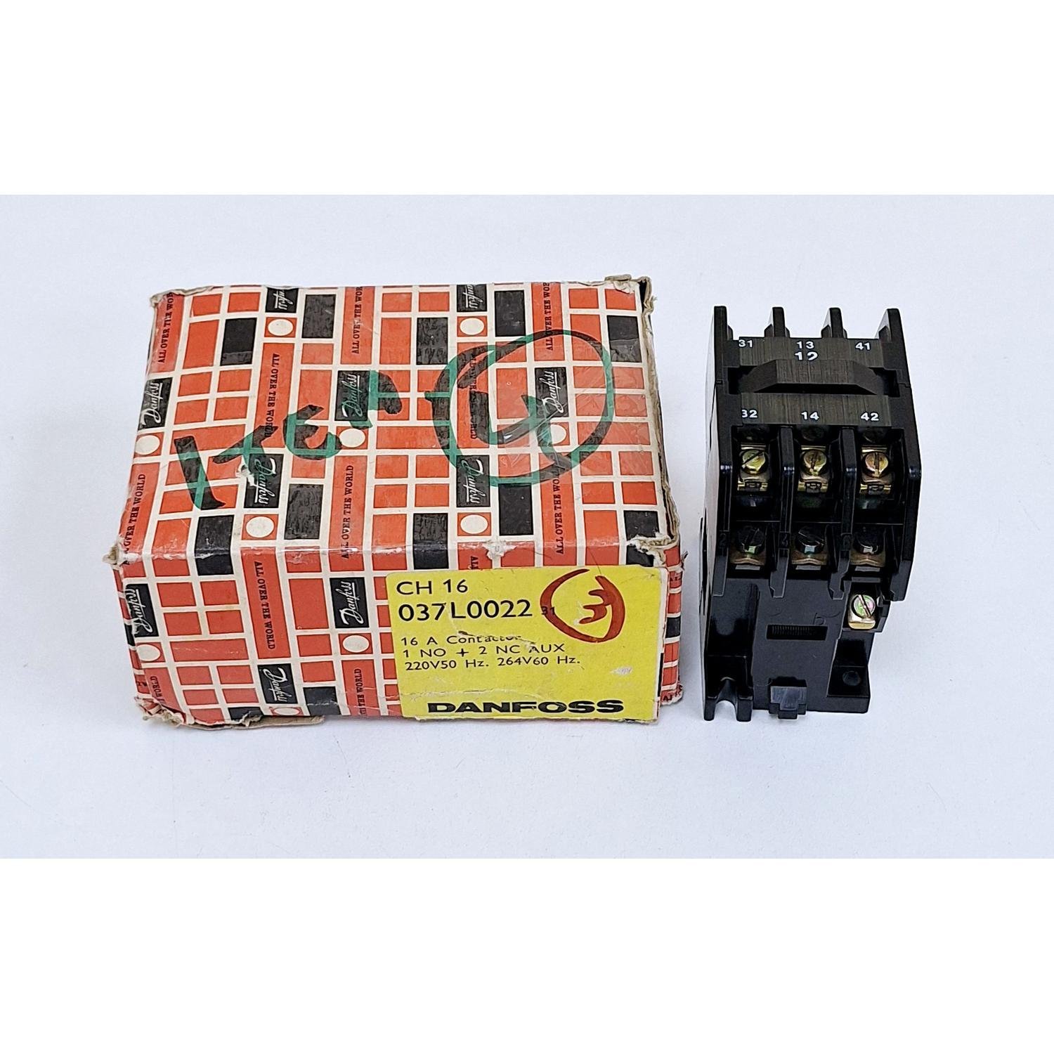 1168_Danfoss_Type_CH16__037L0022_Contactor_16A_1NO-2NC_AUX_220V_50Hz2