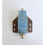 1631_Telemecanique_XCK-J_Limit_Switch1
