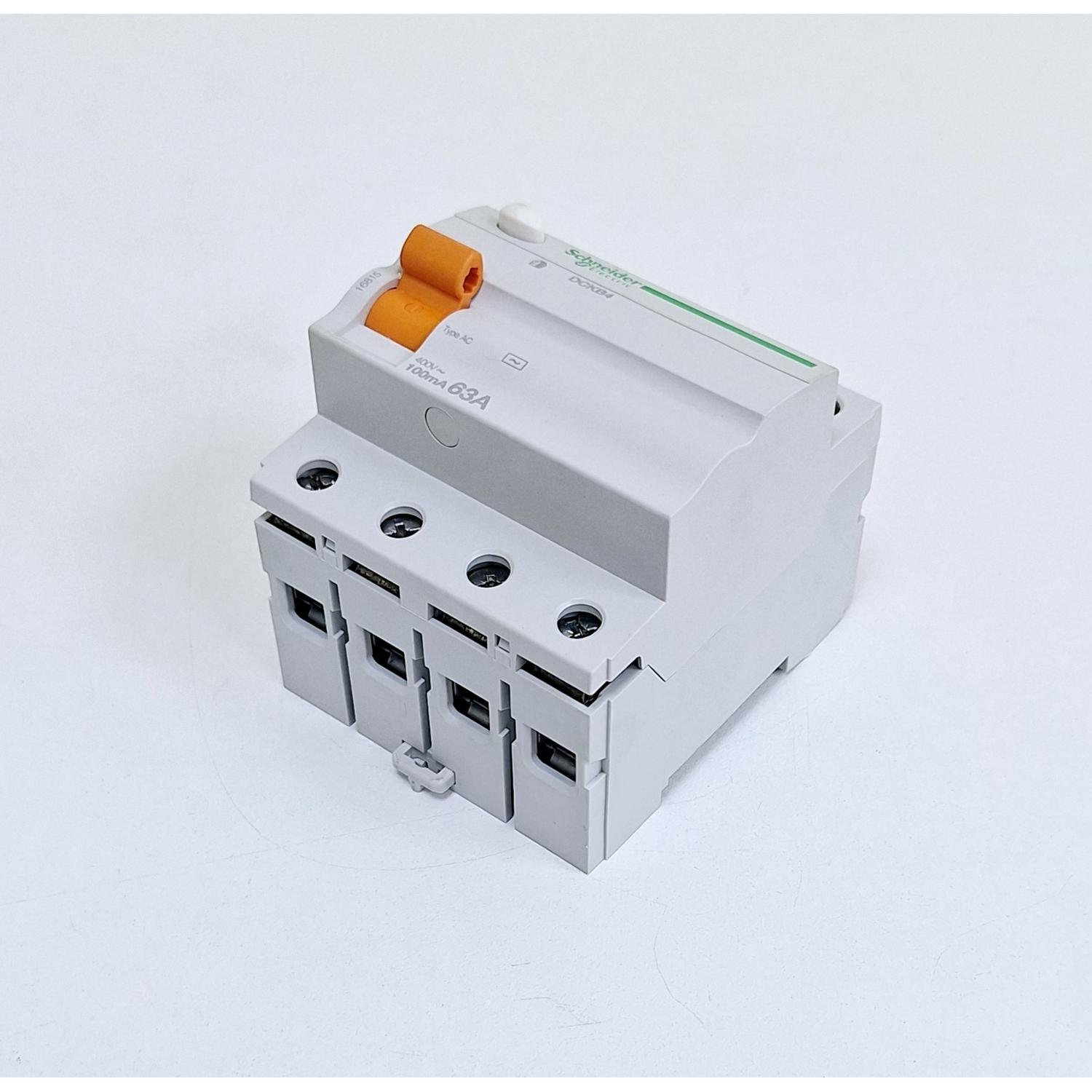 239_Schneider_DCKB463100C__16815_Circuit_Breaker_4P-63A-100mA-AC_400V-Type_AC4