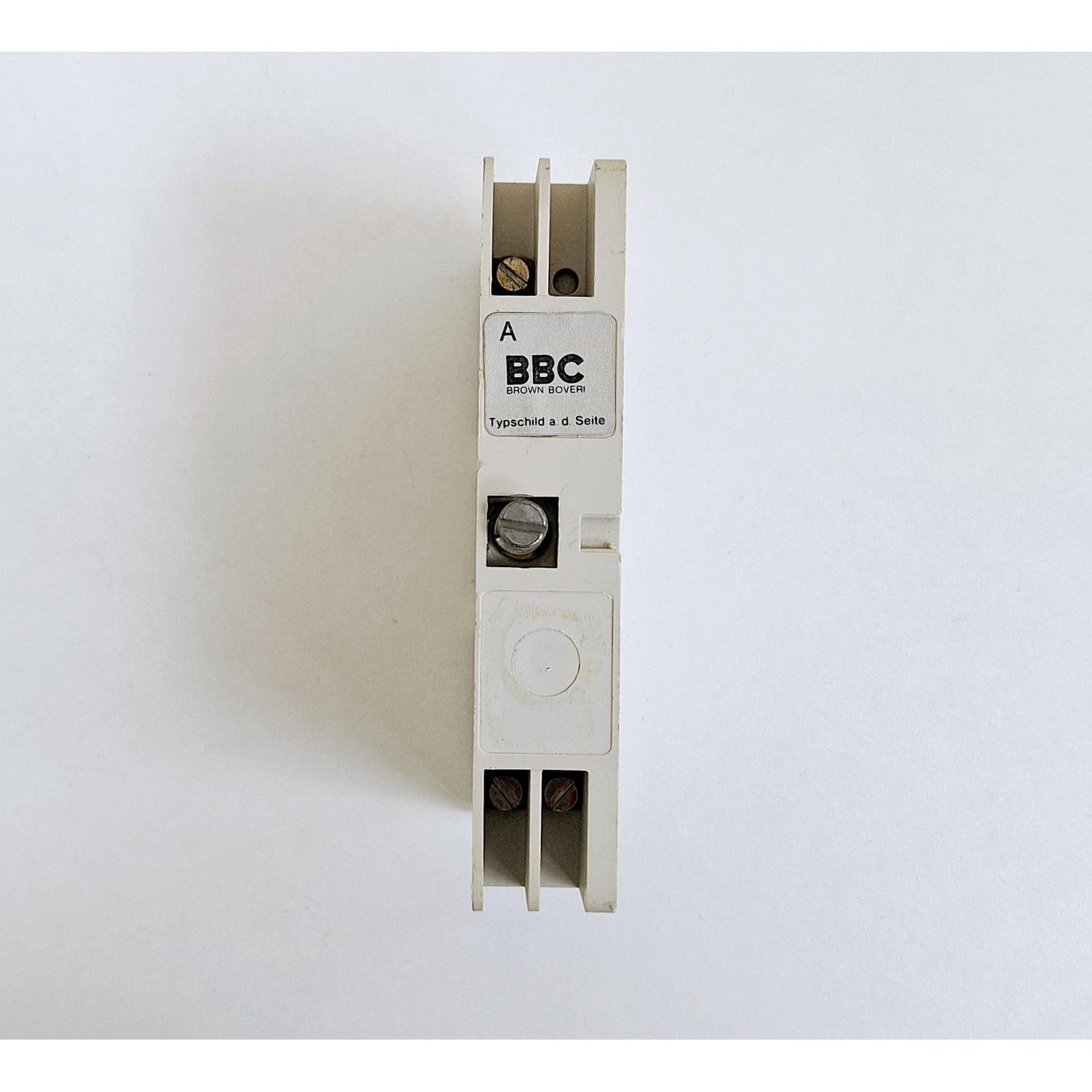 481_BBC_Brown_Boveri_05_ZS_45a__GHG_1111004_R45_Circuit_Breaker_(1)