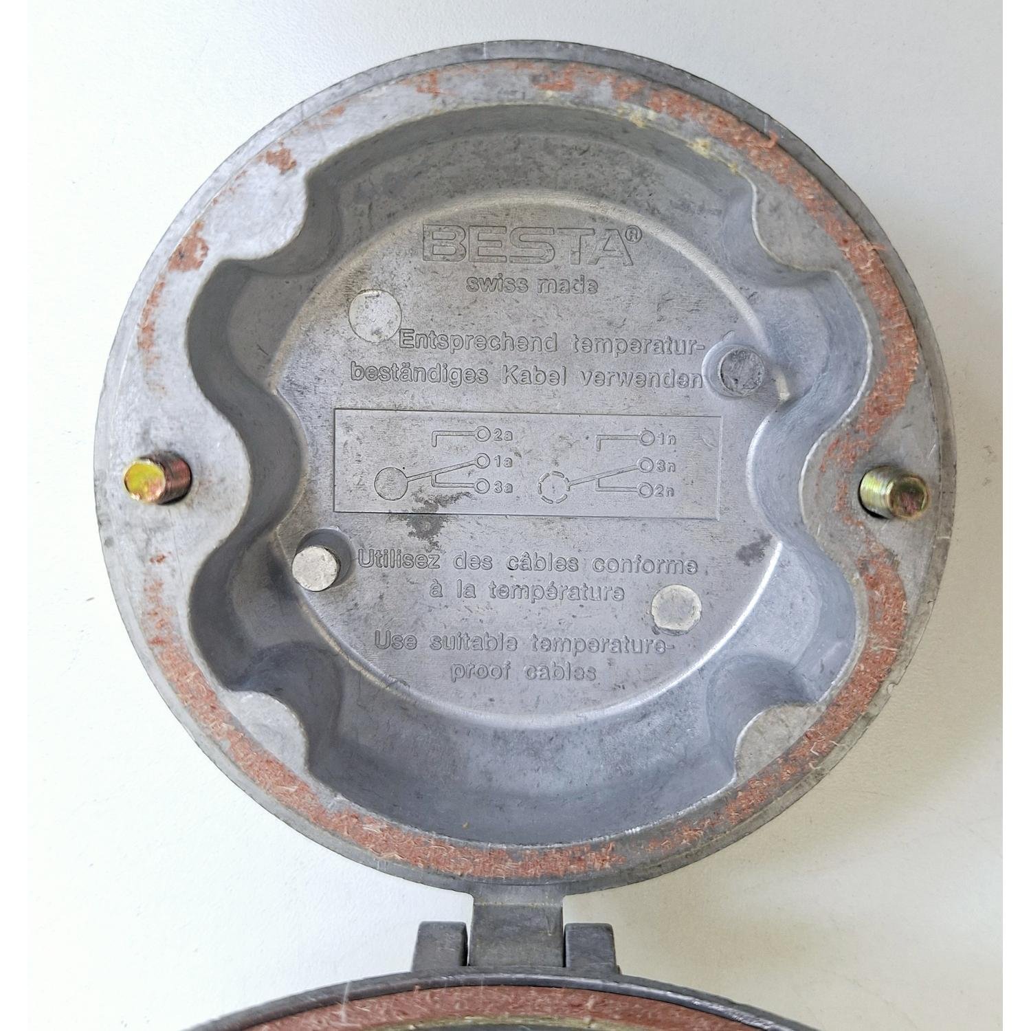 695_Besta_A_01_04_Horizontal_Modular_Float_Level_Switch13