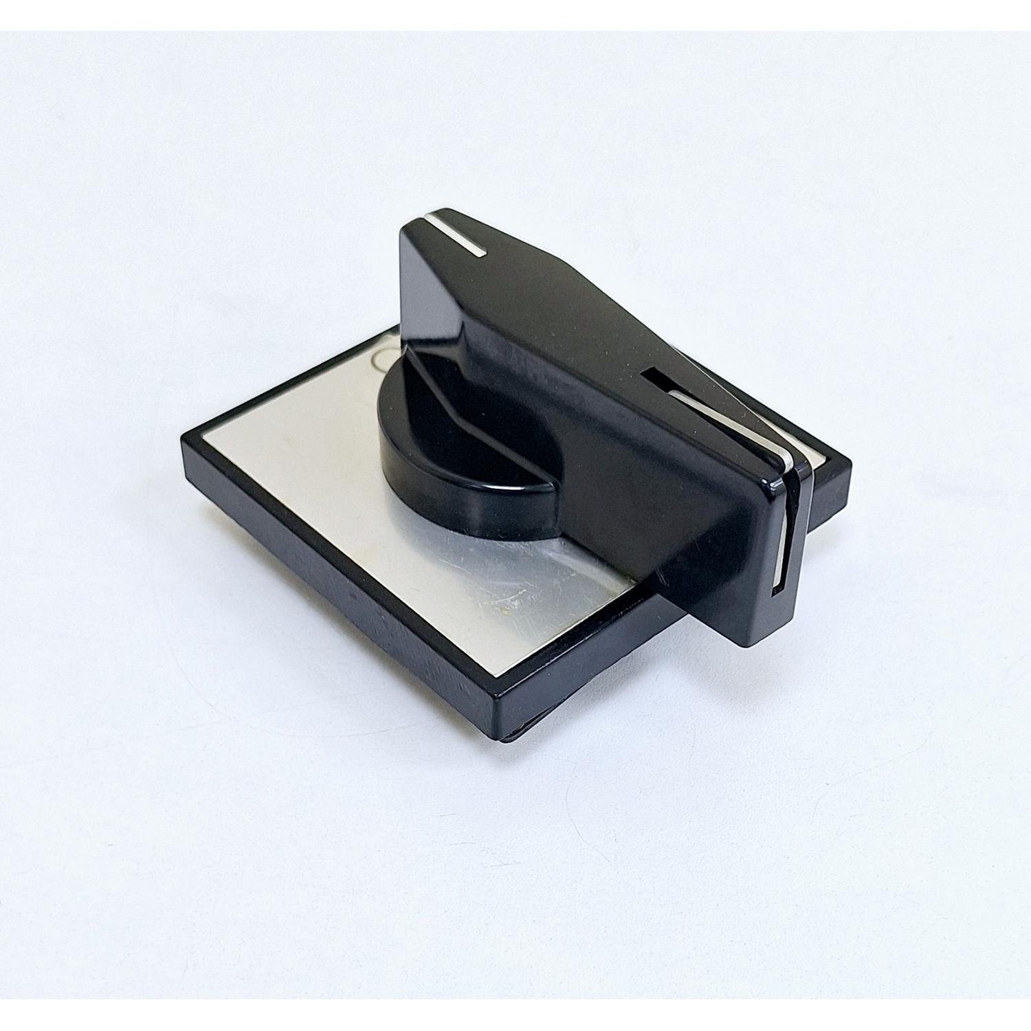 789_Siemens_8UC4__204-0LB01__MCC_Type_Handle_Mechanism6