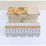 8911_Merlin_Gerin_17080_AA__C16__DomaA63_Minature_Circuit_Breaker3P_16A_C_Curve_6000A5