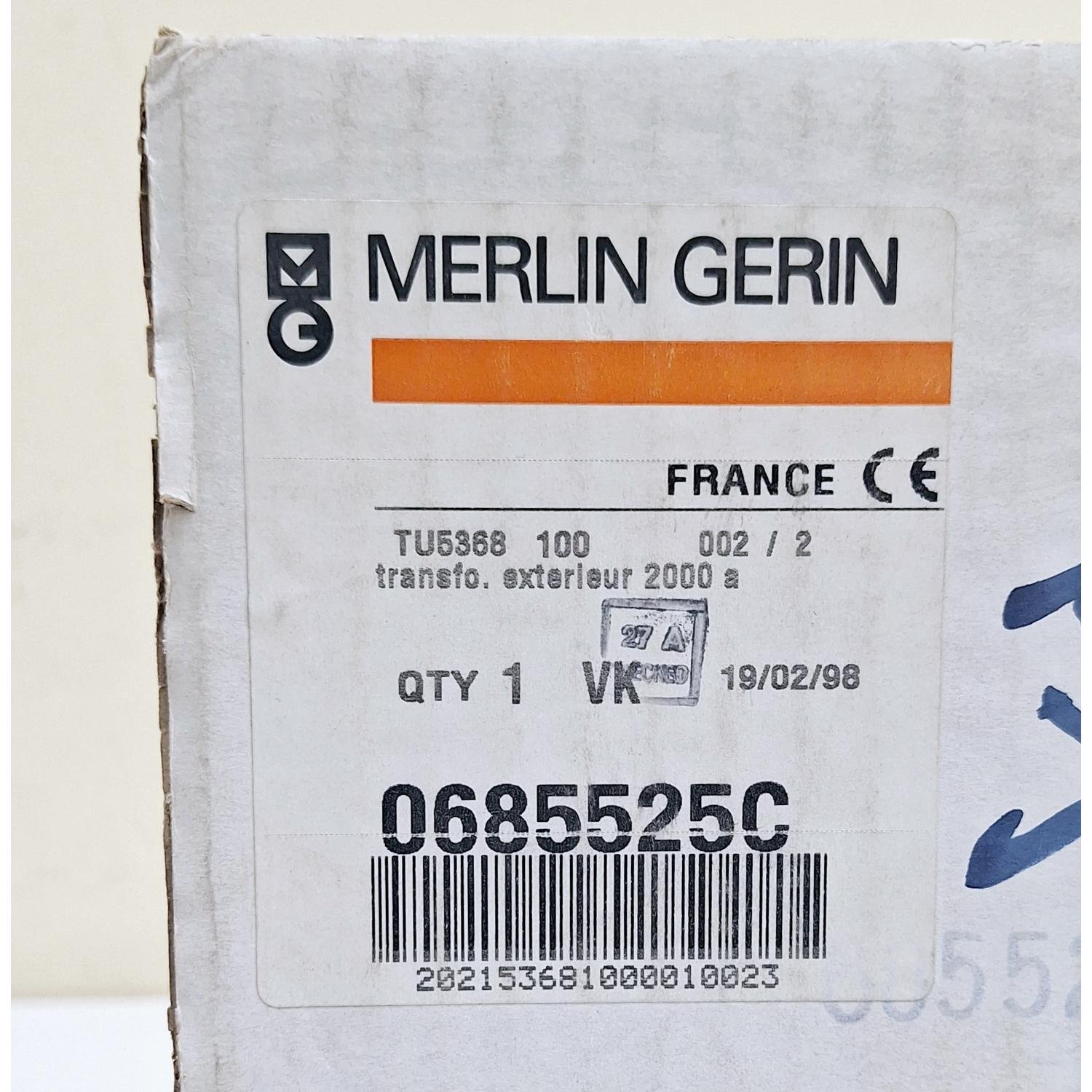 907_Merlin Gerin 685 525 A 2000A Continuous Rating Neutral Current Sensor(3)