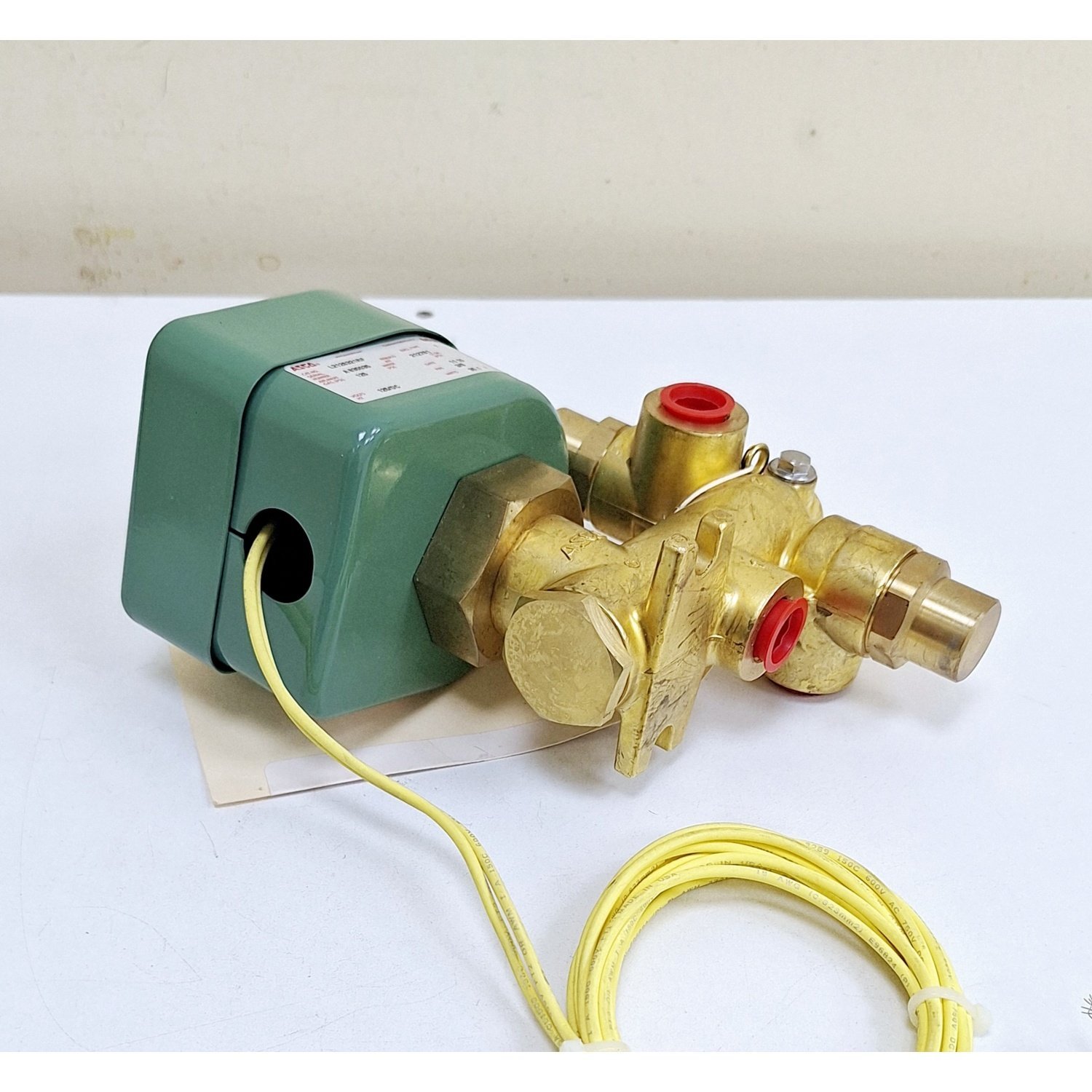 ASCO_L2126321RF_Red-Hat_Solenoid_Valve_125PSI_125VDC_ASCO_L2126321RF_Red-Hat_Solenoid_Valve_125PSI_125VDC8-1.jpg