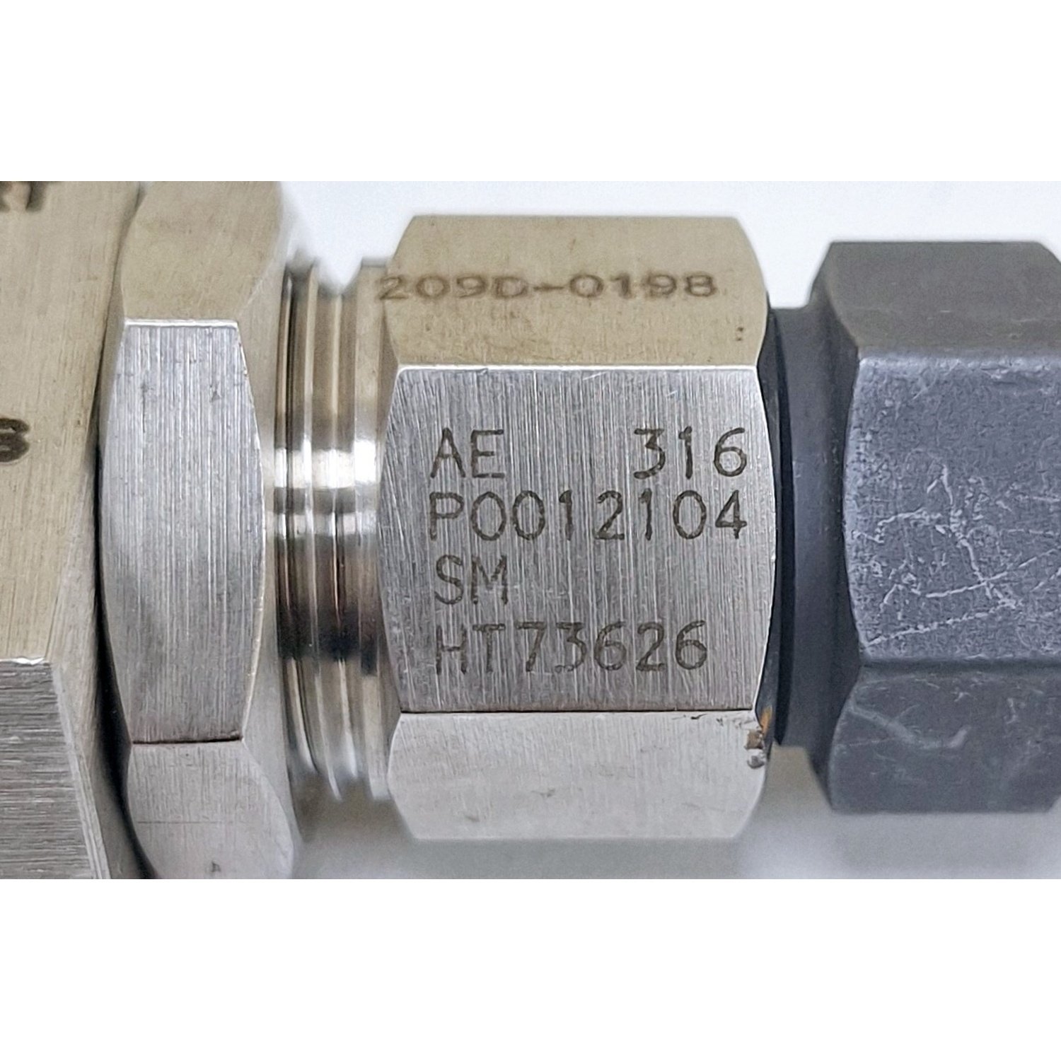 Autoclave_Engineers_2B4S20M9-K_Two-way_Ball_Valve_Autoclave_Engineers_2B4S20M9-K_Two-way_Ball_Valve_11