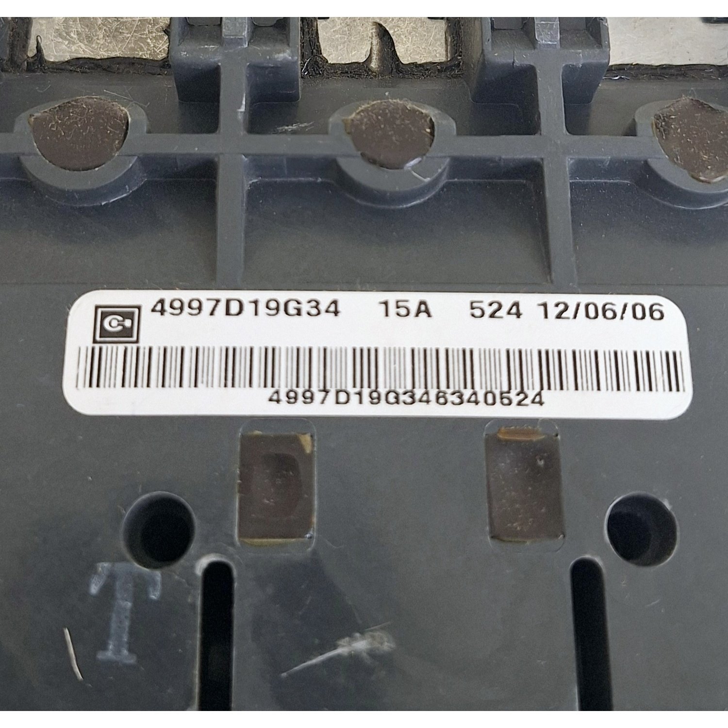 Cutler-Hammer_HFB3015L__4997D19G34_Circuit_Breaker_3P_15A_Cutler-Hammer_HFB3015L__4997D19G34_Circuit_Breaker_3P_15A_17