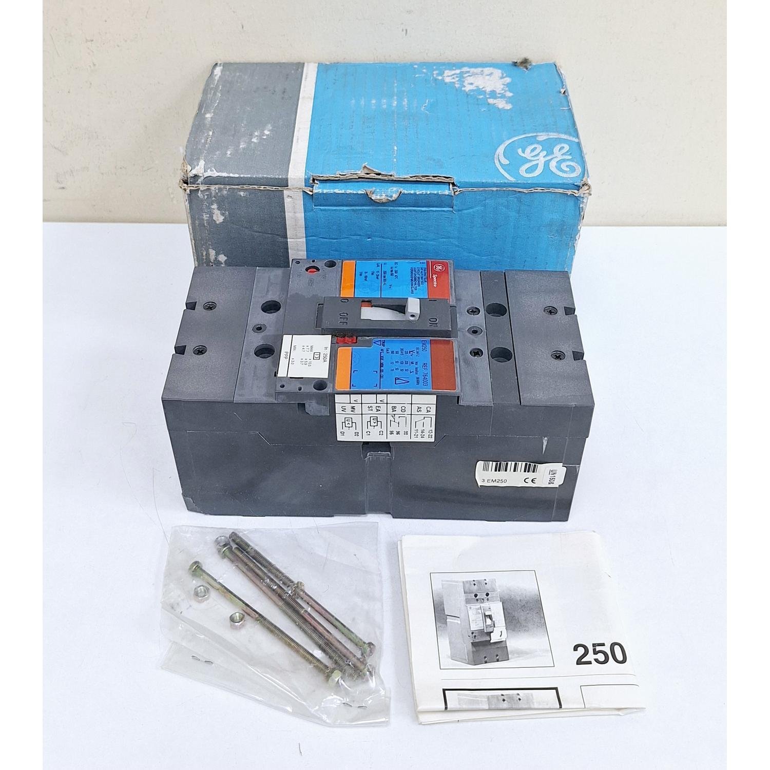 GE_Spectra_764003__EM250_Circuit_Breaker_250A_3P_GE_Spectra_764003__EM250_Circuit_Breaker_250A_3P_2.jpg