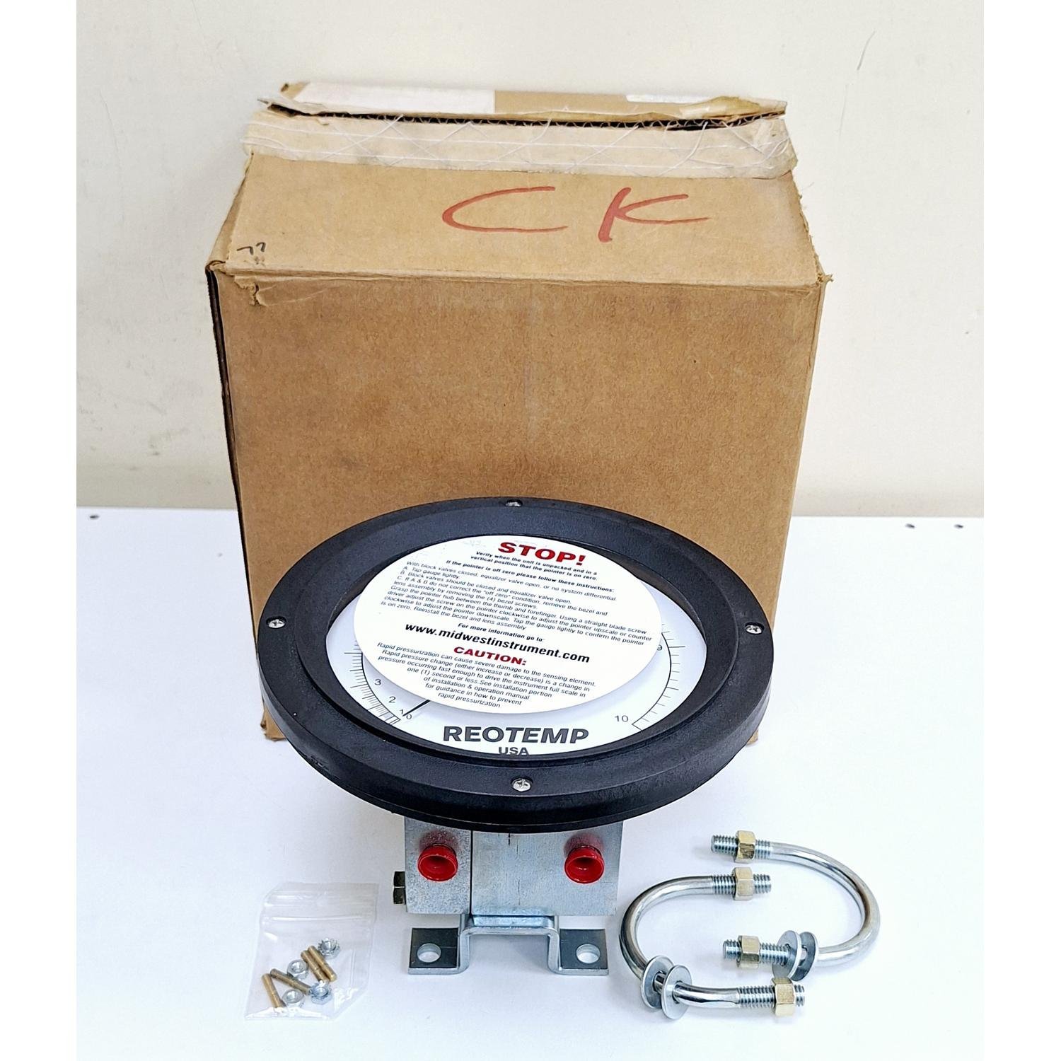 Reotemp_106NG-10-FO__D066HNV-D4XXX-ID100Q-M1_Differential_Pressure_Gauge_Reotemp_106NG-10-FO__D066HNV-D4XXX-ID100Q-M1_Differential_Pressure_Gauge2.jpg