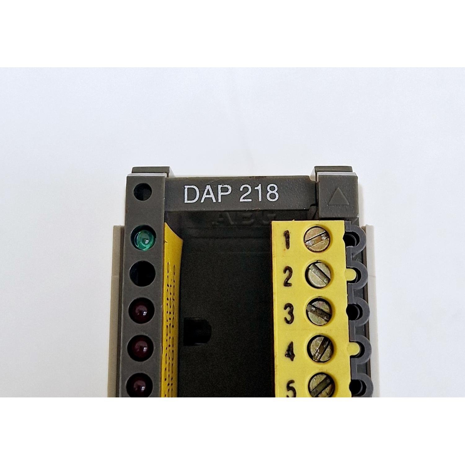 Schneider_DAP_218AS-BDAP-218_TSX_Compact_Output_Module_Schneider_DAP_218AS-BDAP-218_TSX_Compact_Output_Module_10.jpg