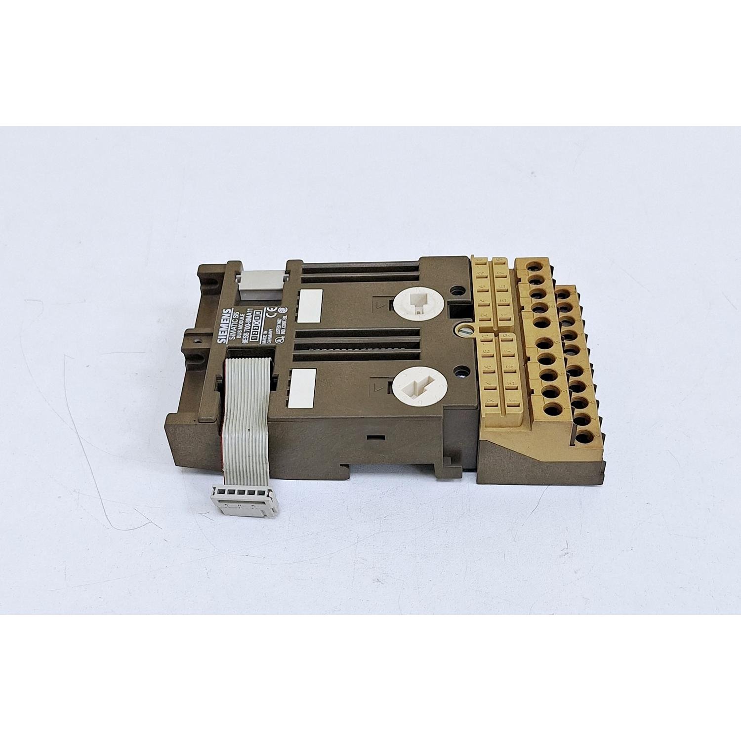 Siemens_6ES5_700-8MA11_Simatic_S5_Bus_Module-2_Siemens_6ES5_700-8MA11_Simatic_S5_Bus_Module_5.jpg