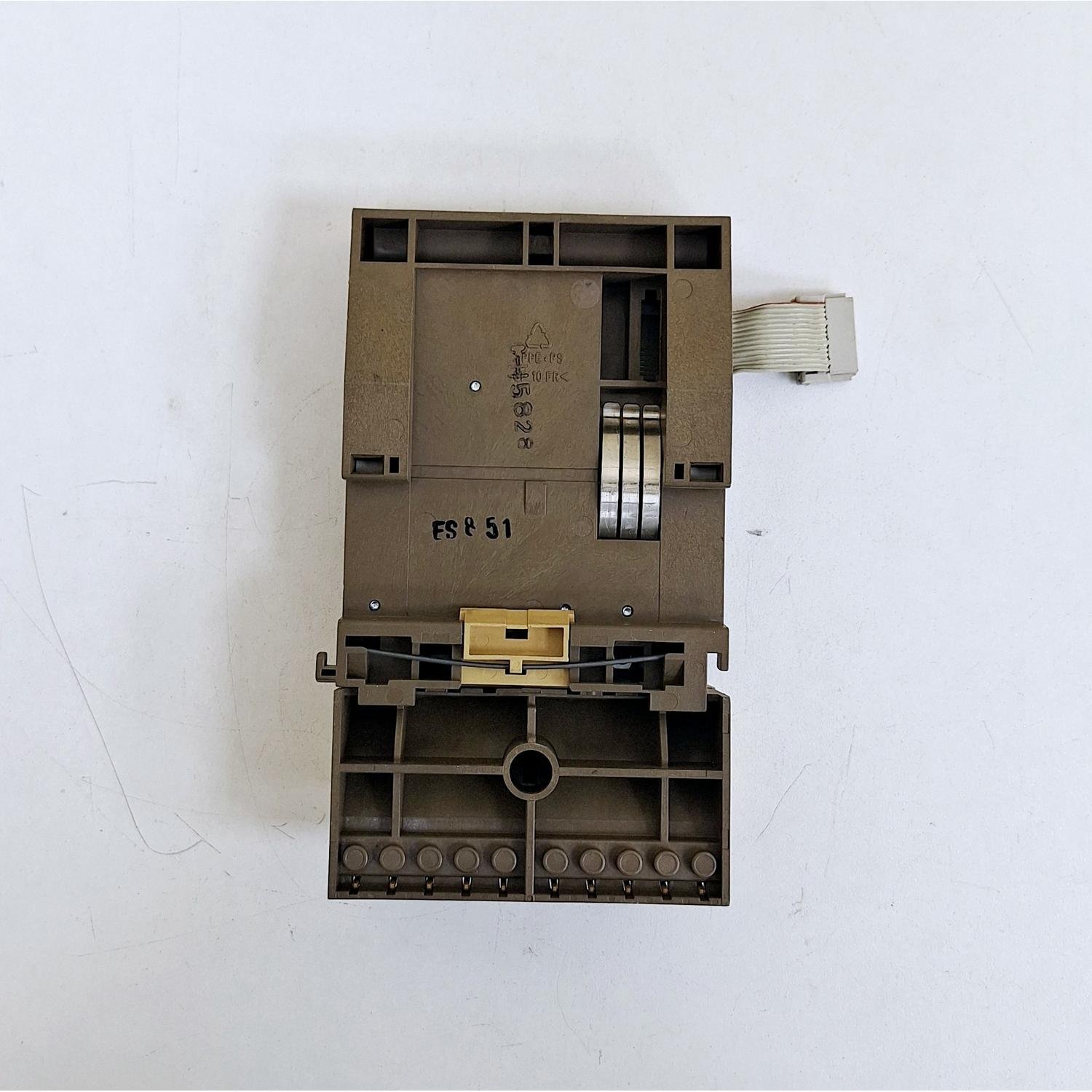 Siemens_6ES5_700-8MA11_Simatic_S5_Bus_Module_Siemens_6ES5_700-8MA11_Simatic_S5_Bus_Module_2.jpg