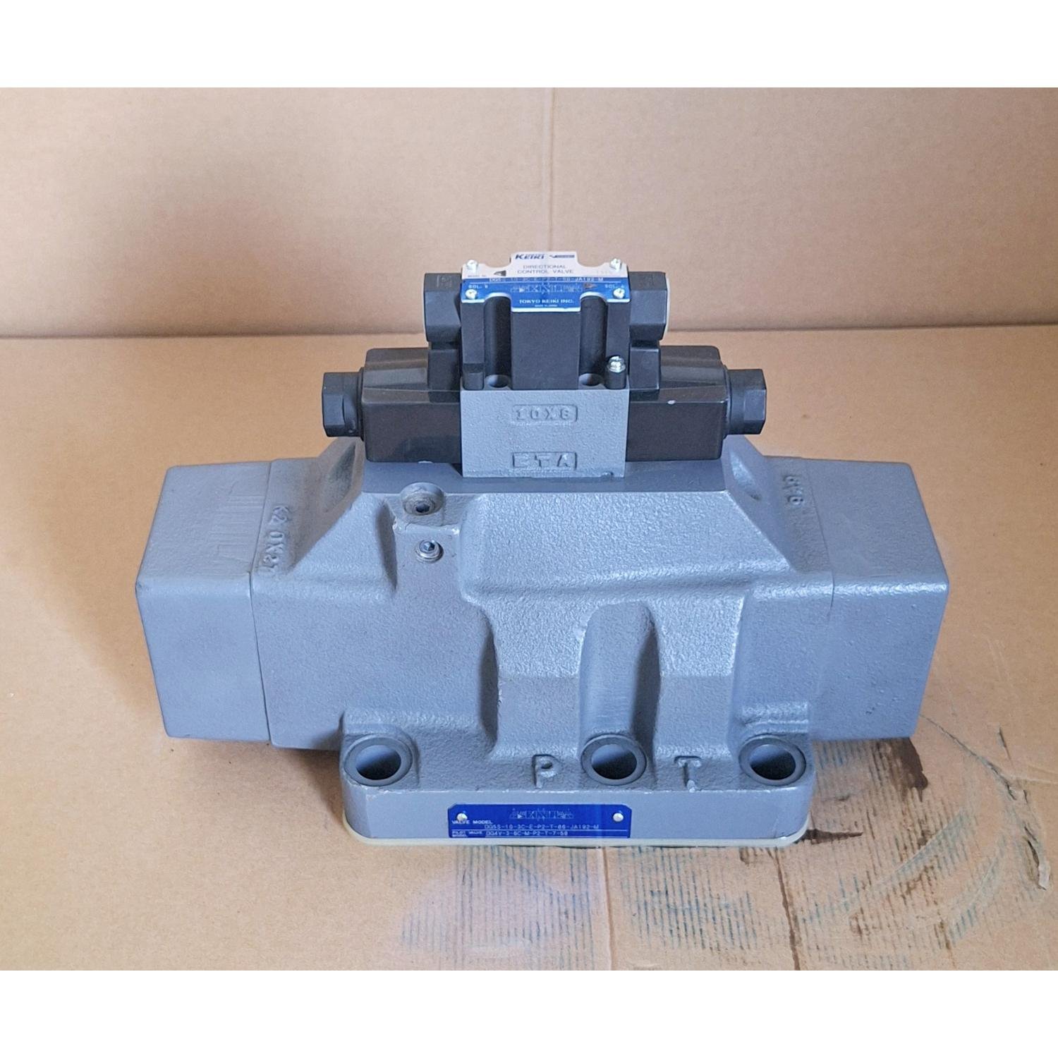 Tokyo_Keiki_DG5S-10-3C-E-P2-T-86-JA192-M_Directional_Control_Valve_Tokyo_Keiki_DG5S-10-3C-E-P2-T-86-JA192-M_Directional_Control_Valve_2.jpg