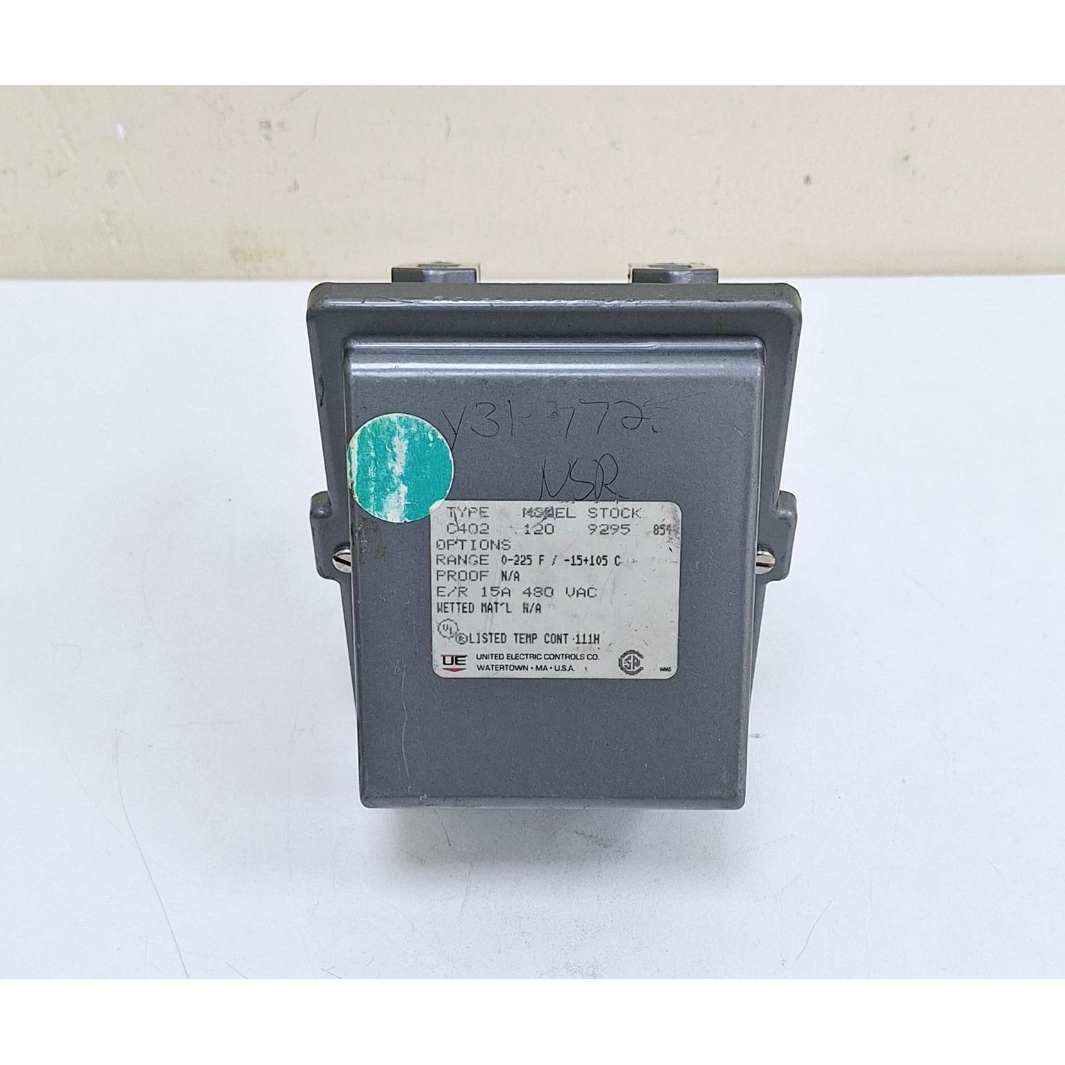 United_Electric_C402__120_Pressure_Switch_United_Electric_C402__120_Pressure_Switch__2.jpg