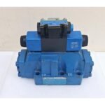 Vickers_DG4V-3S-6C-M-FTWL-B5-60_Directional_Control_Valve_with_DG5S-8-2C-M-FW-B5-30_Vickers_DG4V-3S-6C-M-FTWL-B5-60_Directional_Control_Valve_with_DG5S-8-2C-M-FW-B5-30__2.jpg