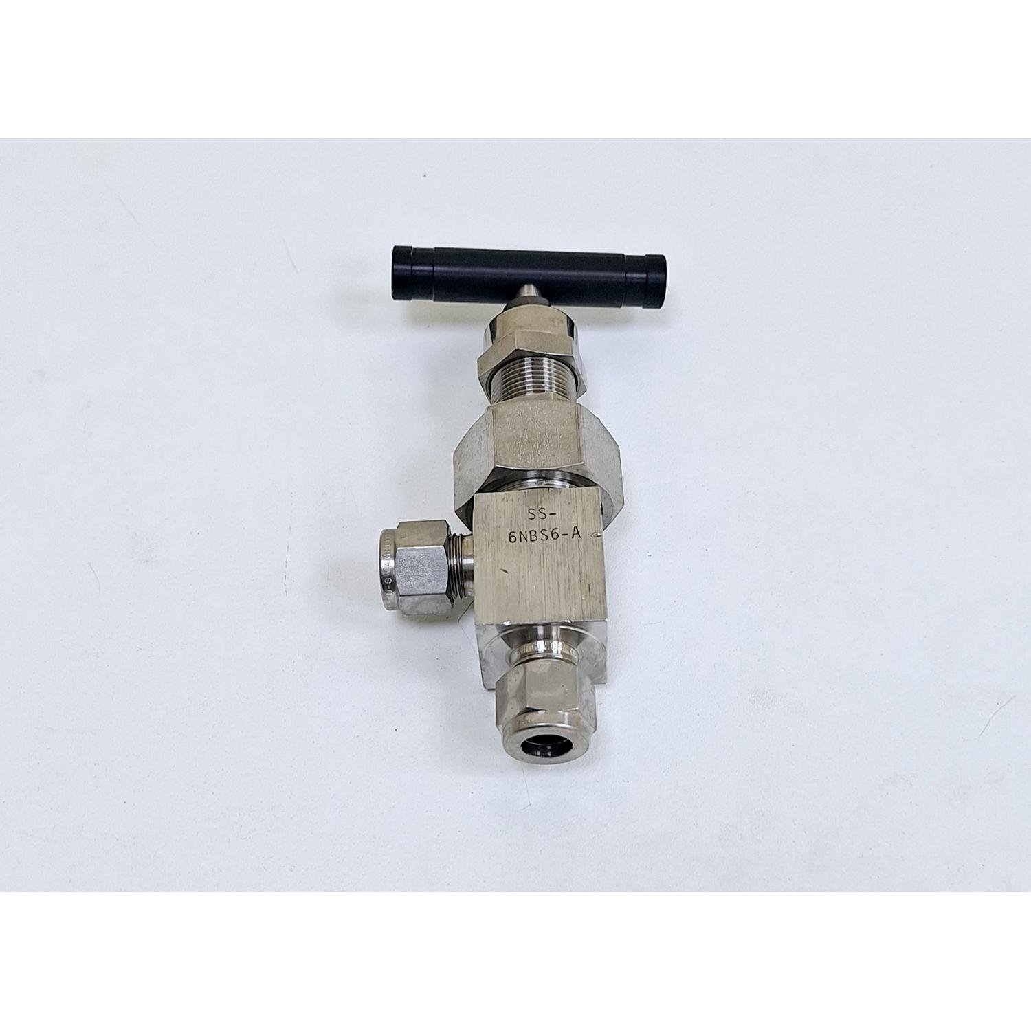 Whitey_SS-6NBS6-A_Severe_Service_Union_Bonnet_SS_Needle_Valve_38_Inch_Whitey_SS-6NBS6-A_Severe_Service_Union_Bonnet_SS_Needle_Valve_38_Inch_3.jpg